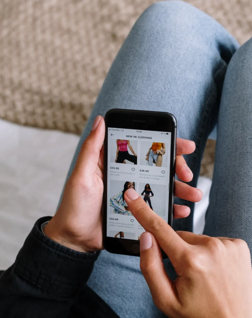 Discover-a-Visually-Stunning-and-User-Friendly-Website-for-Showcasing-and-Selling-Ecommerce-Products